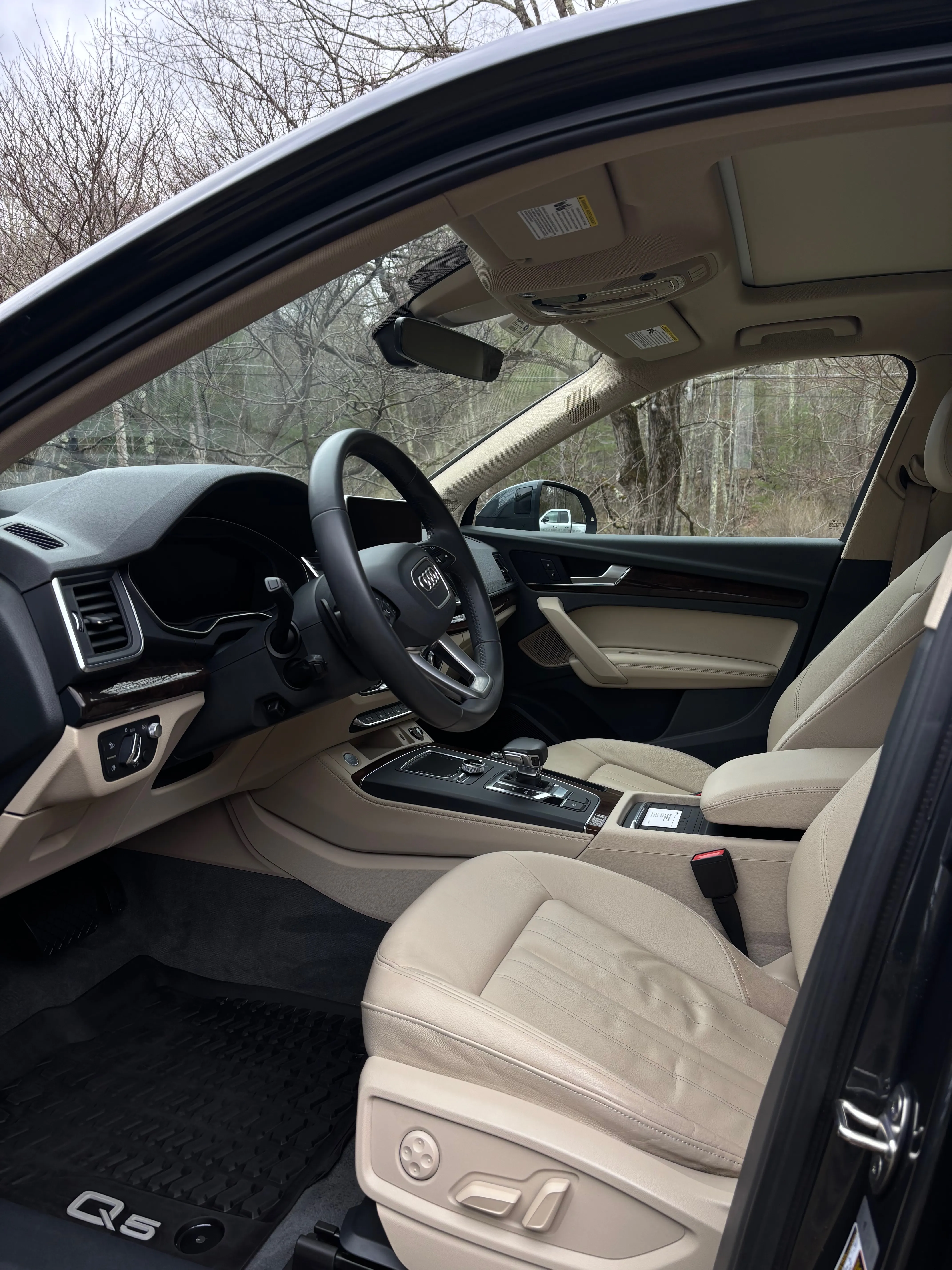 M&L Detail gallery image 15