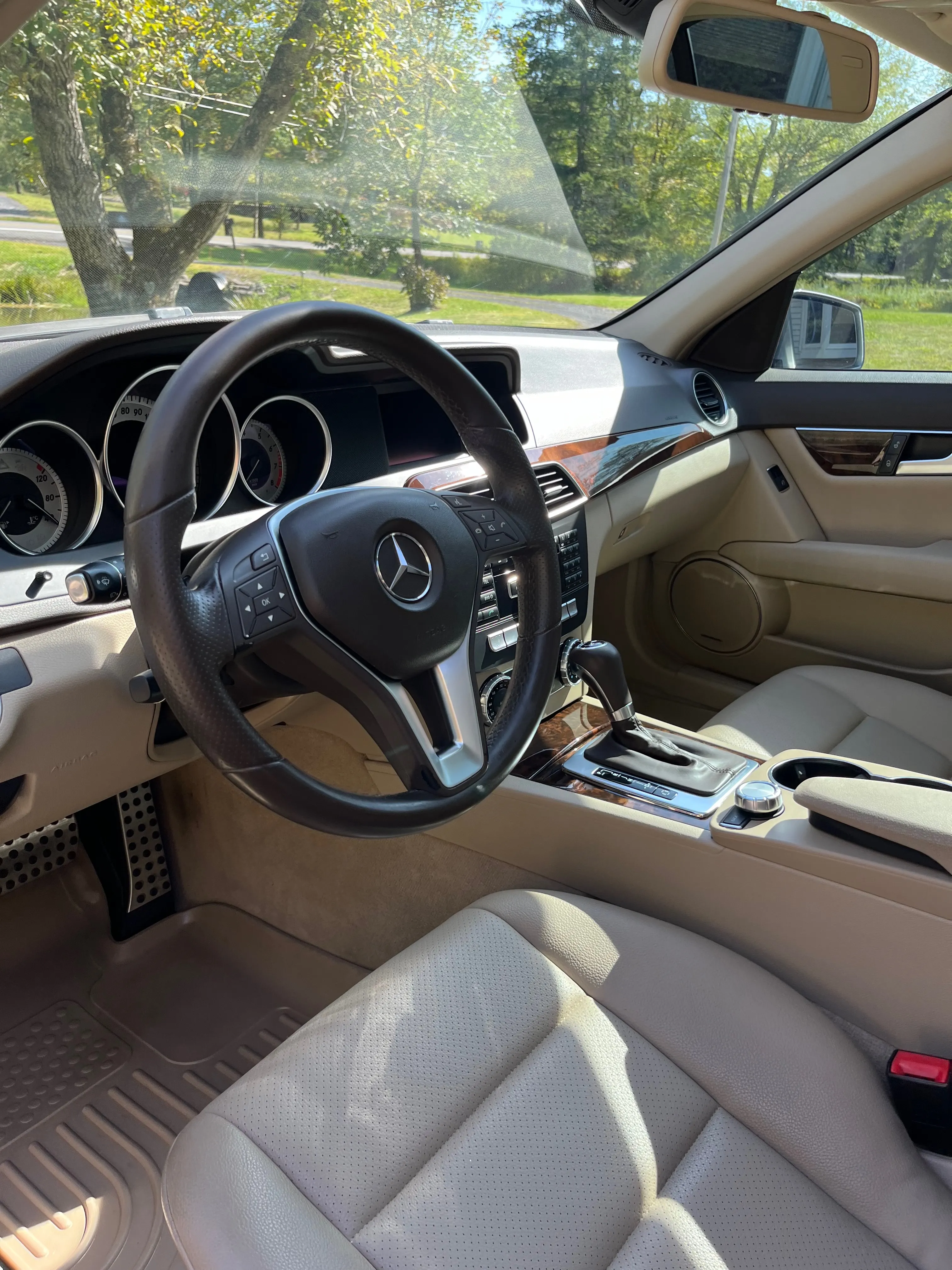 M&L Detail gallery image 60