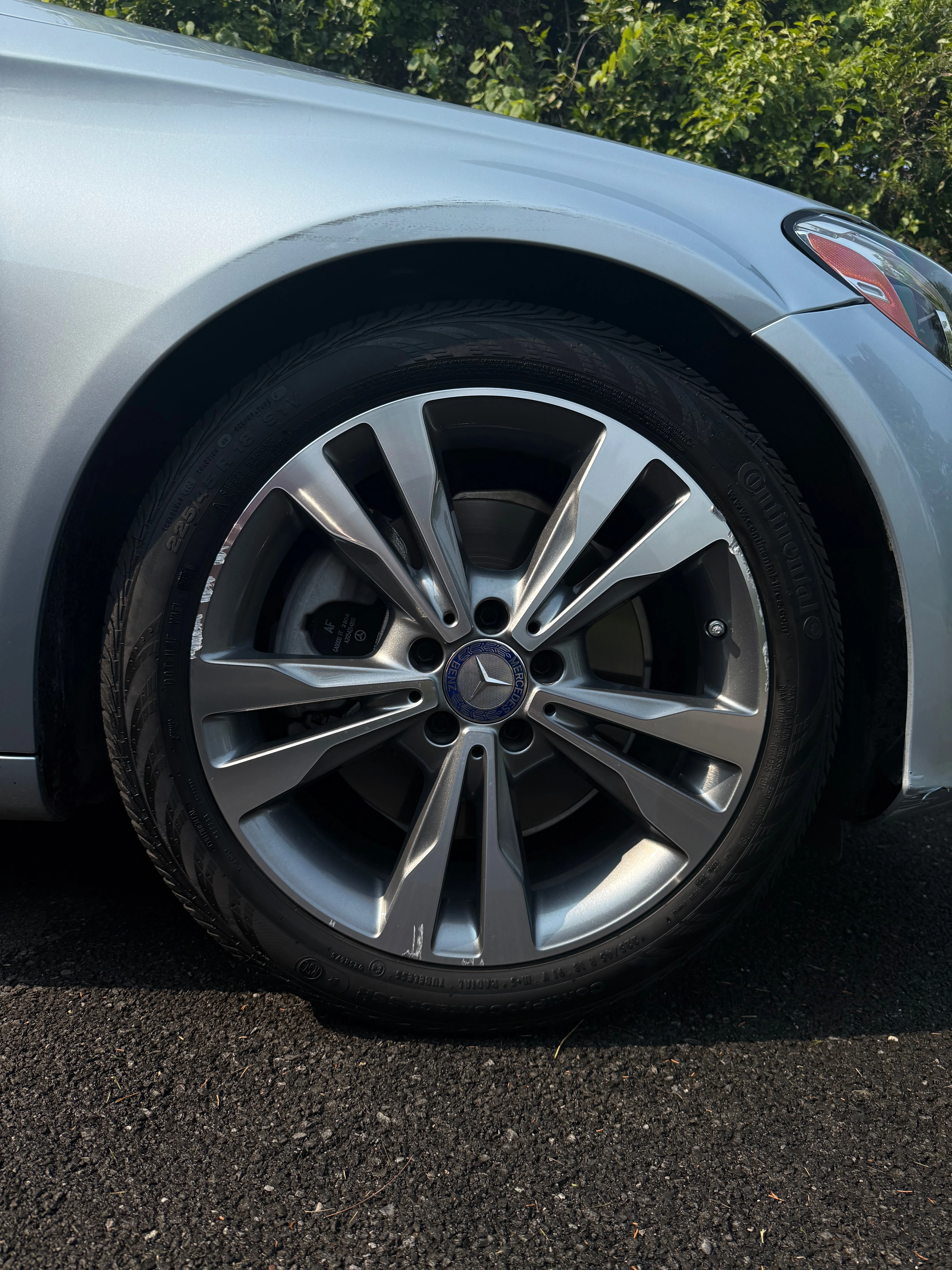 Car detailing before and after photo 23 — M&L Detail gallery