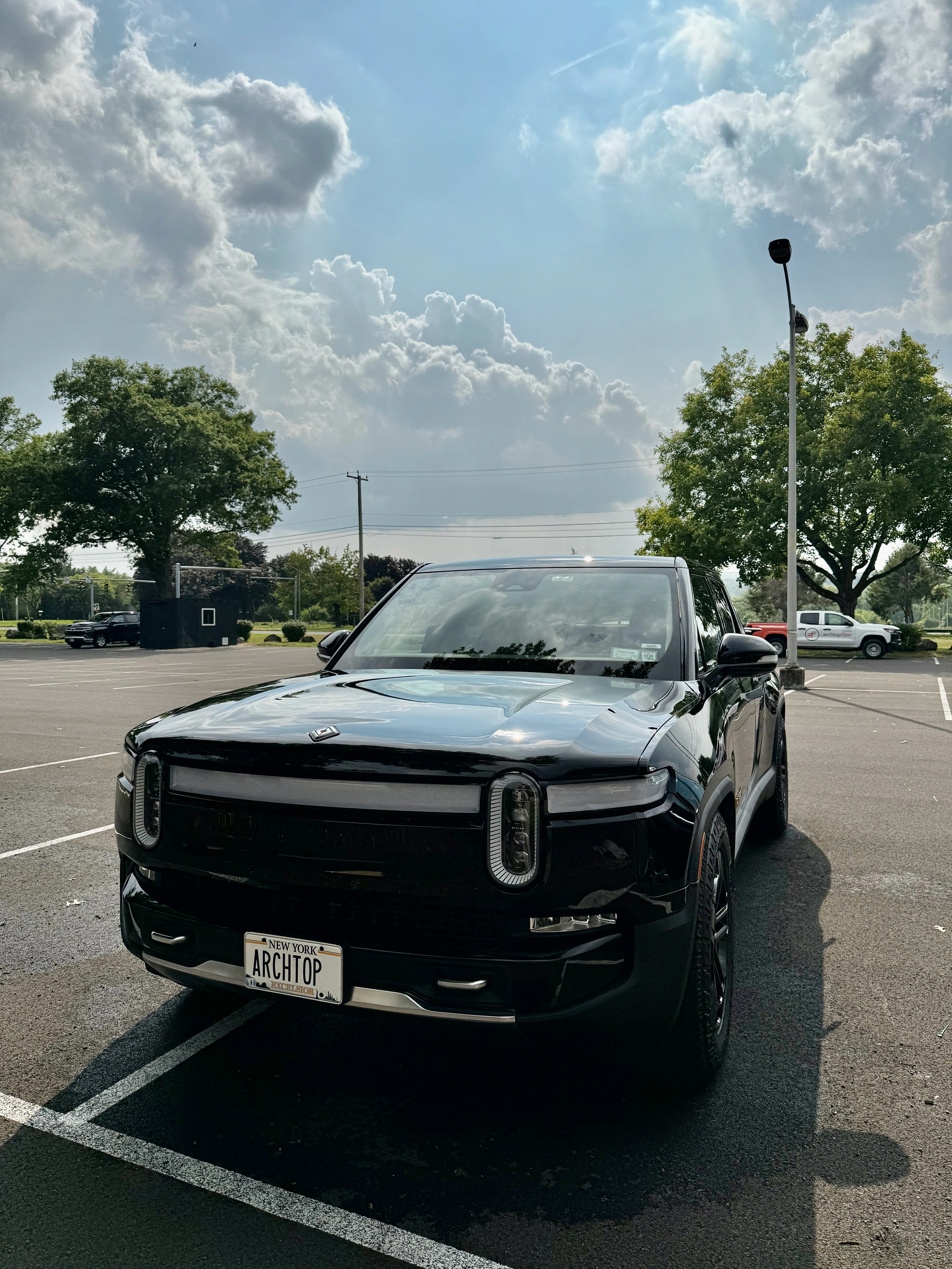 Car detailing before and after photo 45 — M&L Detail gallery
