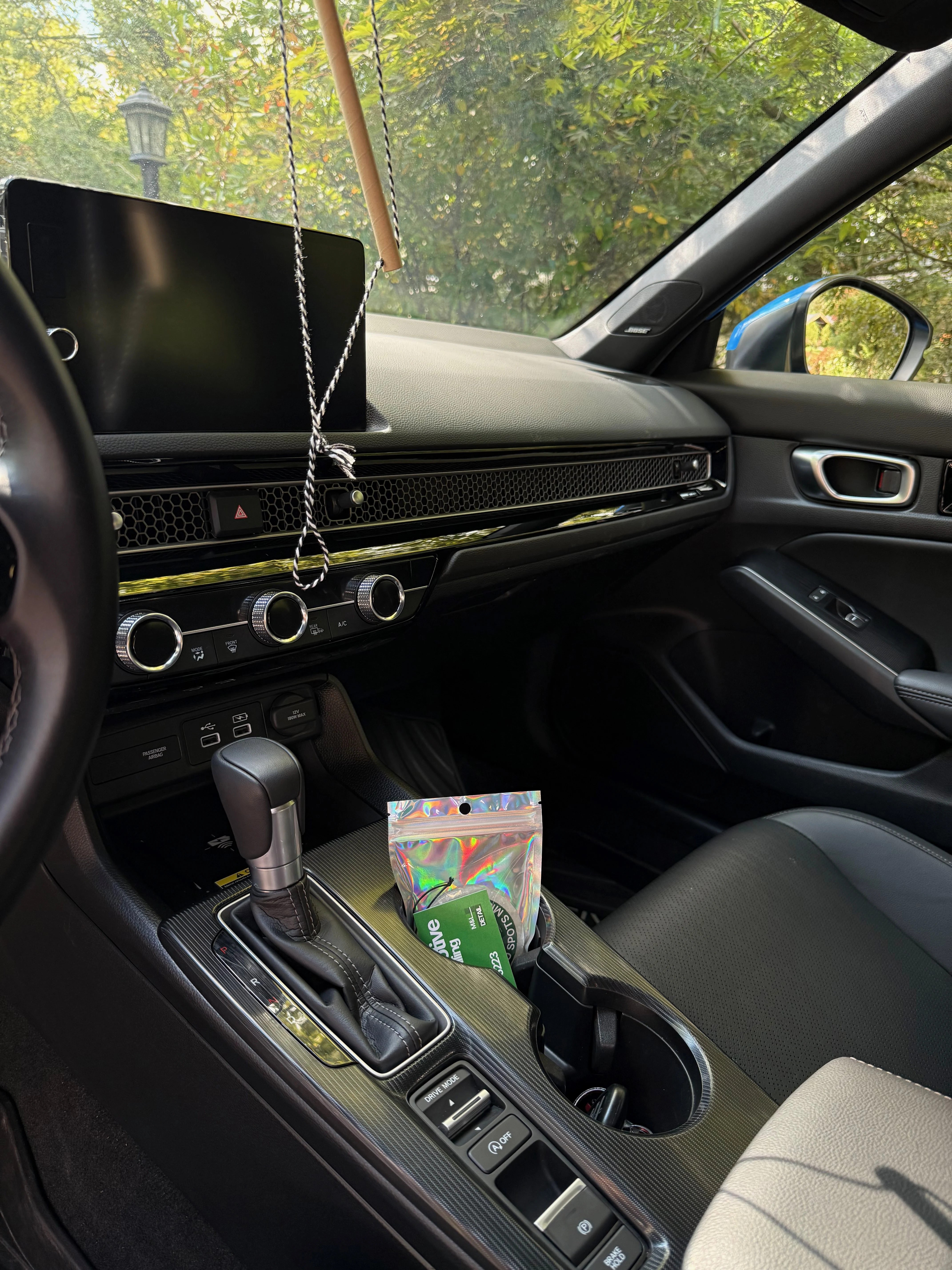 Car detailing before and after photo 37 — M&L Detail gallery